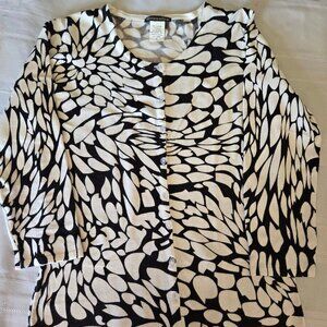 Women's Size Medium Avvenire Black & White Buttoned Cardigan